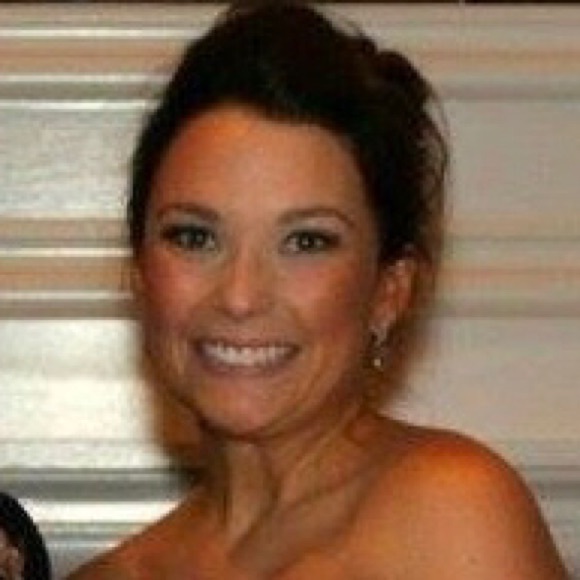 Meet your Posher, Katy - Picture 1 of 1